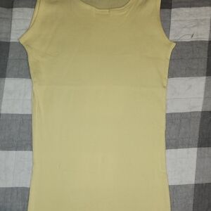 Women's Yellow Sleeveless Top